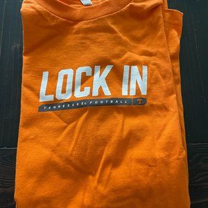 NEW Retro Tennessee Volunteers Orange Tee Shirt